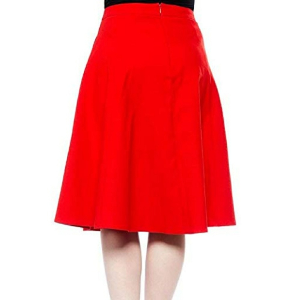Donna Swingrock

Red skirt - Picture 2 of 4